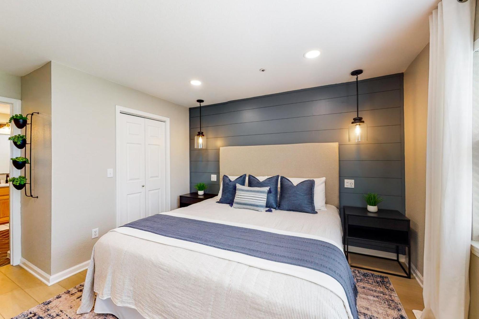 Lofty Retreat & Paradise Pointe Branson Room photo